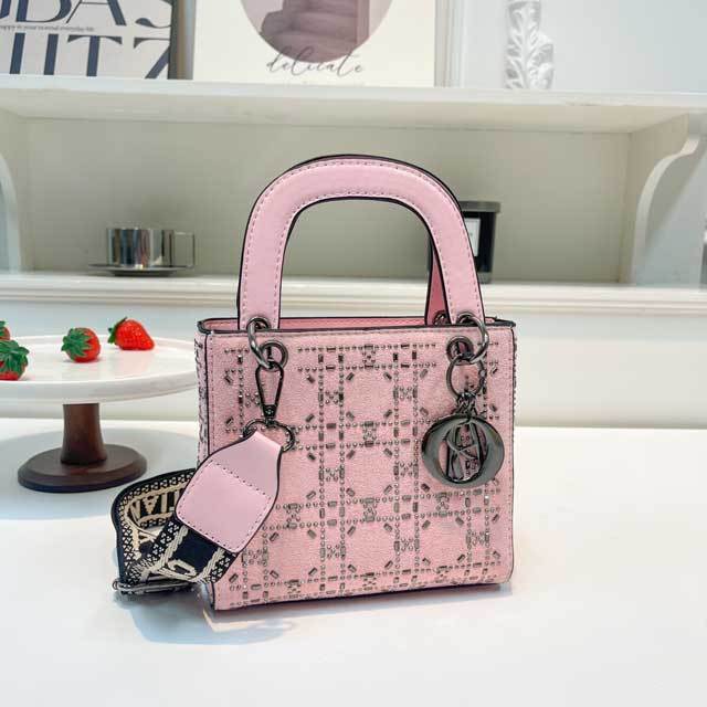 Fashion Design Crossbody Handbag