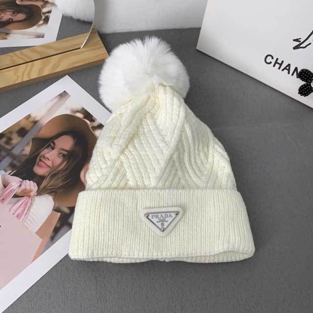 Fashion Logo Winter Knit Hat