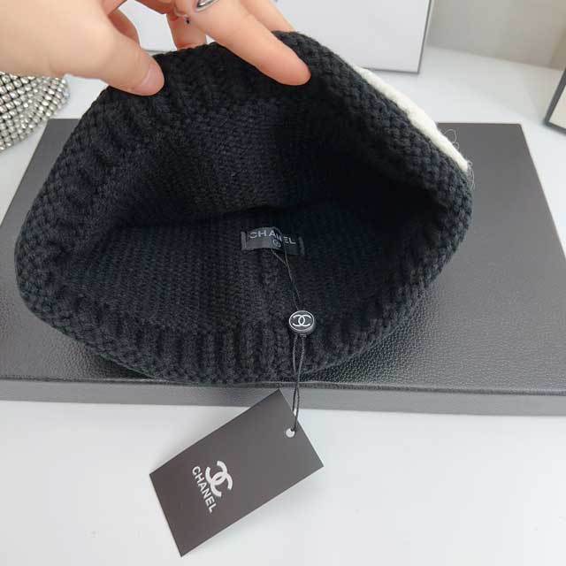 Fashion Design Wool Knitted Hat