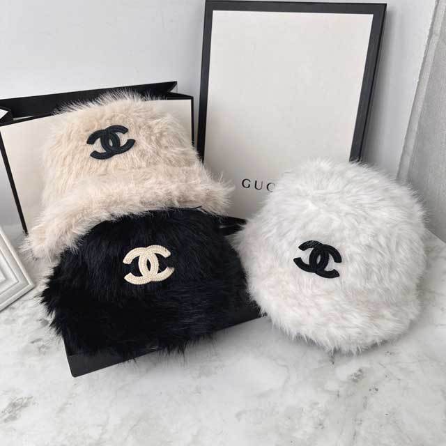 Embroidery Furry Bucket Hat