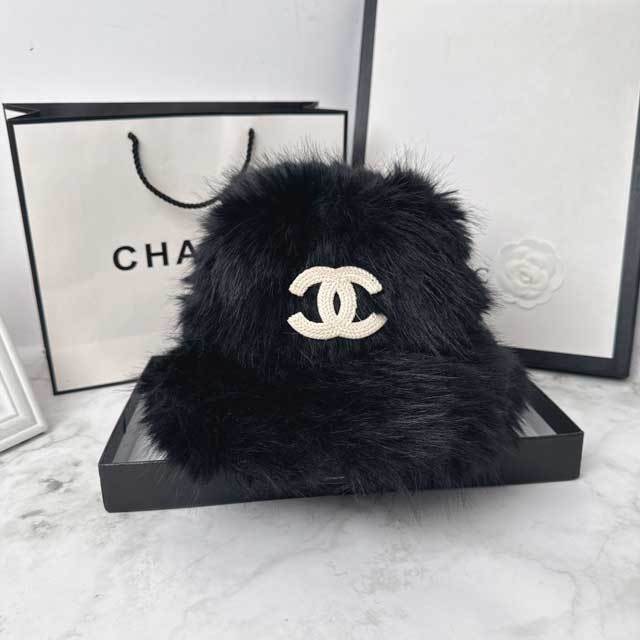 Embroidery Furry Bucket Hat