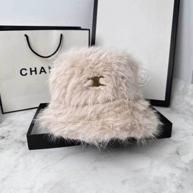 Metal Logo Furry Bucket Hat