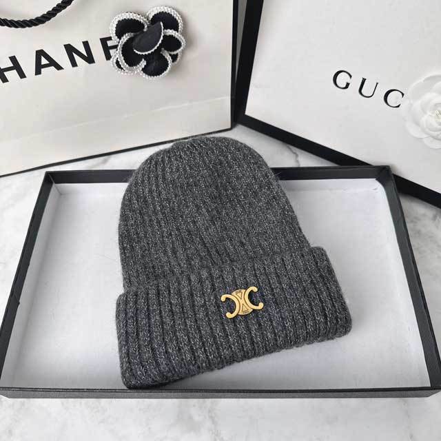 Metal Logo Winter Knit Hat