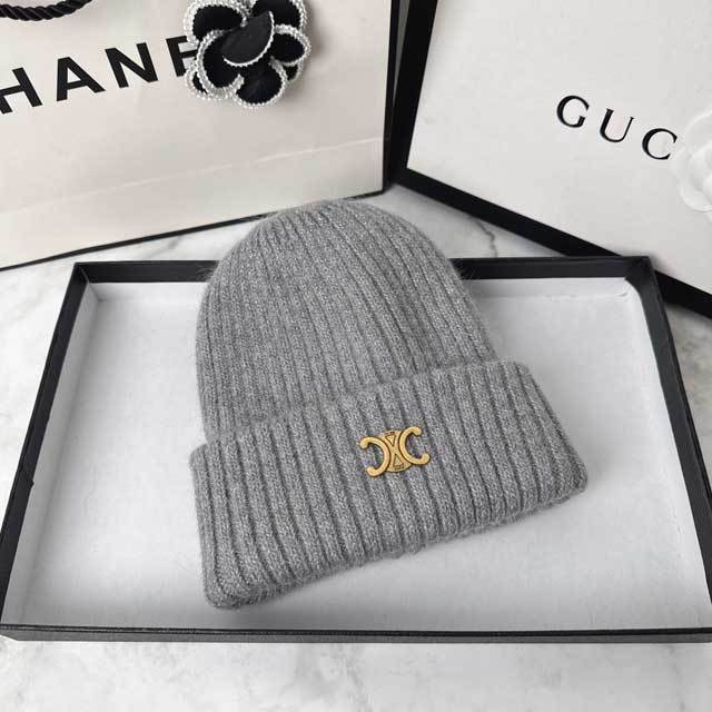 Metal Logo Winter Knit Hat