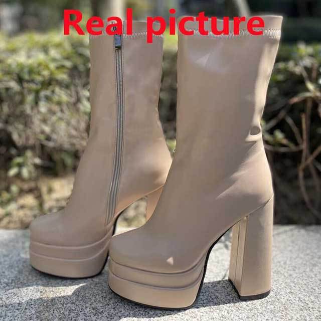 Leather Chunky Heeled Boots