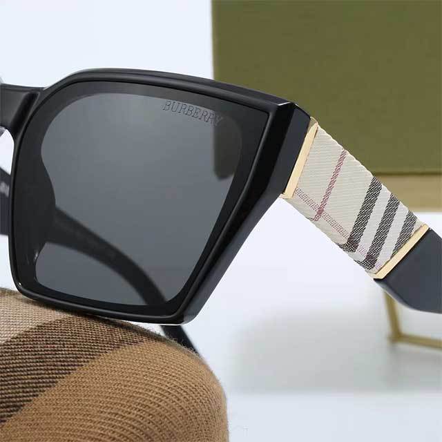 Vacation Style Fashion Square Sunglasses