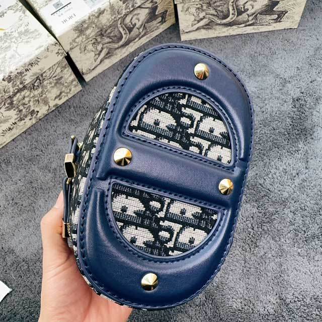 Fashion Leather Zipper Makeup Bag