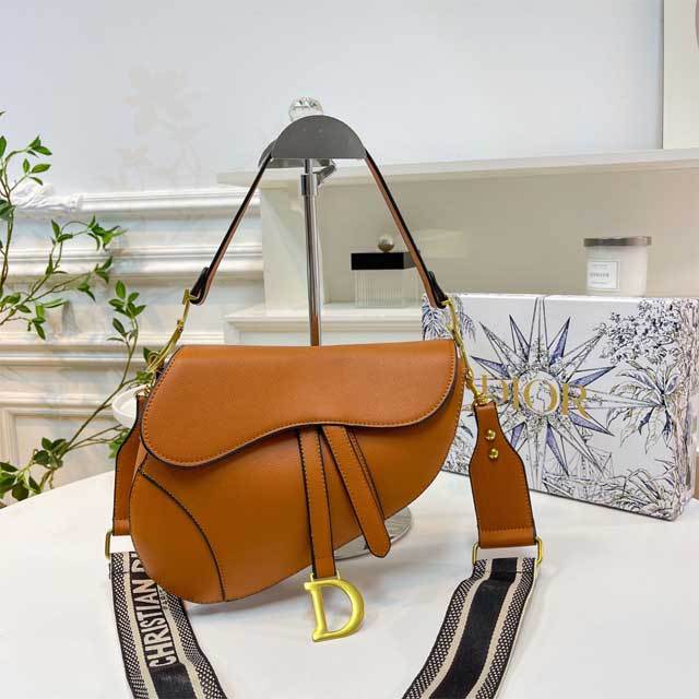 Leather Fashion Crossbody Saddle Bag