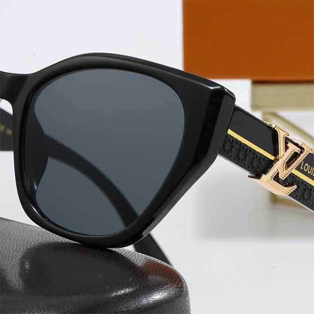 Cat Eye Frame Retro Sunglasses