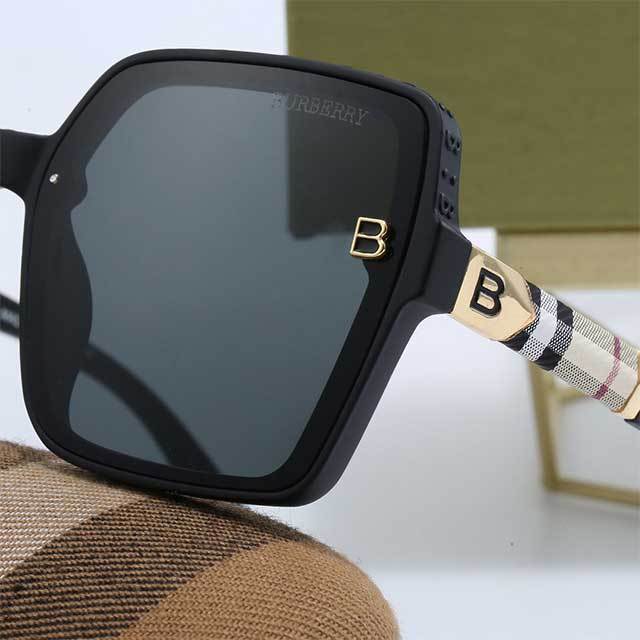 Retro Oversized Square Frame Unisex Sunglasses