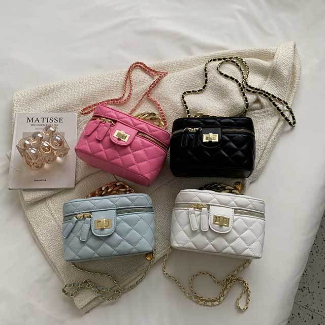 Fashionable Simple Crossbody Chain Small Square Bag