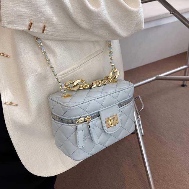 Fashionable Simple Crossbody Chain Small Square Bag