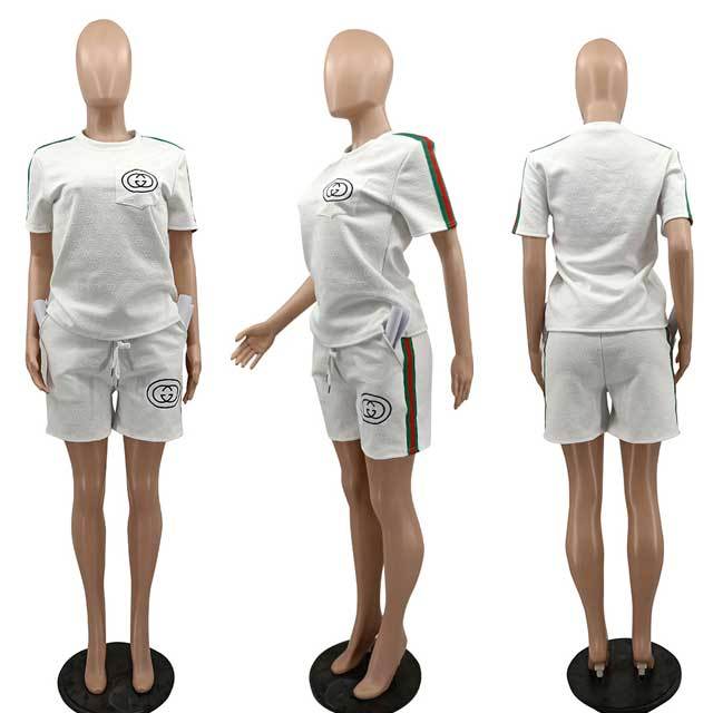 Letter Embossing Casual Short Set