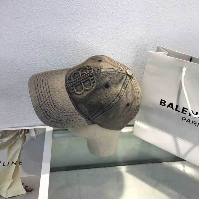 Distressed Washed Baseball Cap