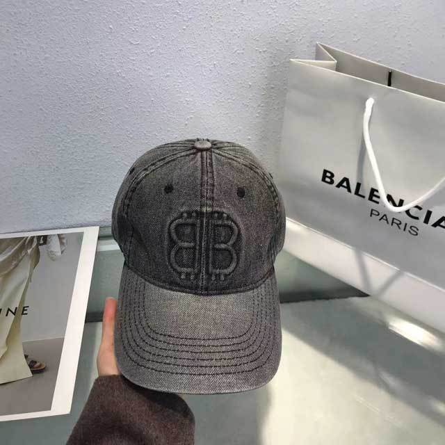 Distressed Washed Baseball Cap