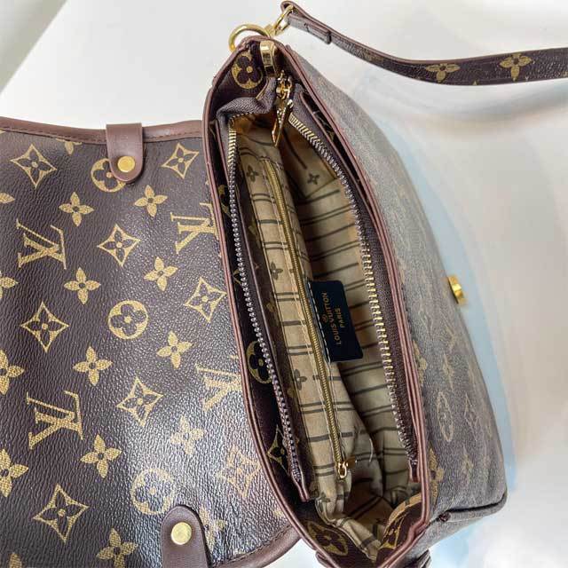 Fashion Print Leather Messenger Bag