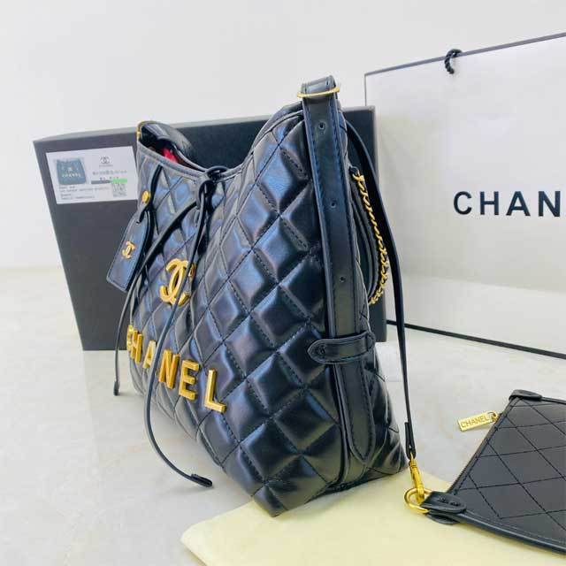 Metal Logo Leather Fashion Handbag