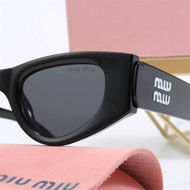 Retro Cool Style Thick Sunglasses