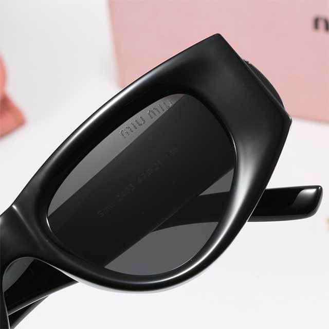 Retro Cool Style Thick Sunglasses