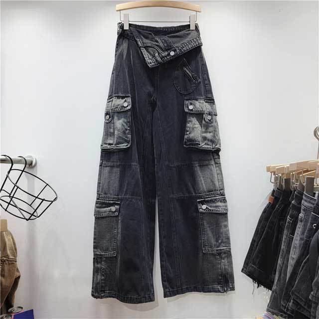 High Waist Chic Cargo Jeans