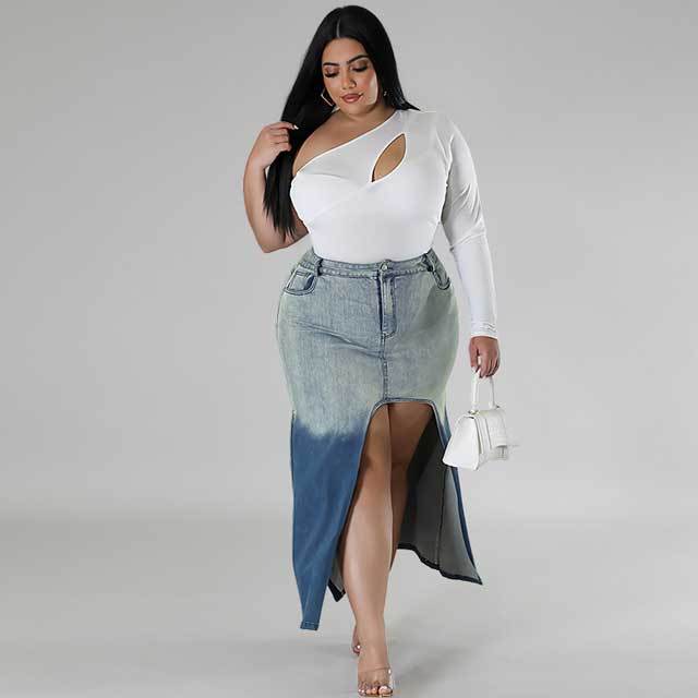 Plus Size Denim Gradient Slit Skirt