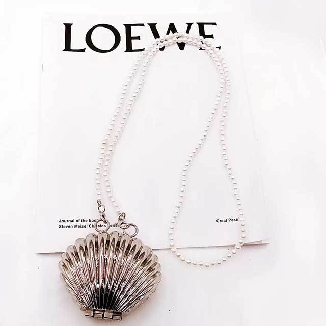 Shell Shape Crossbody Mini Bag