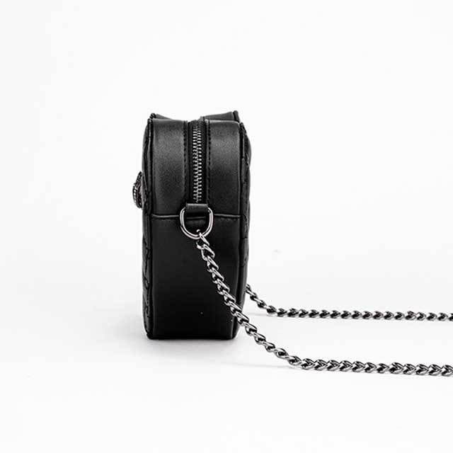 Diamond Grid Heart Chain Crossbody Bag