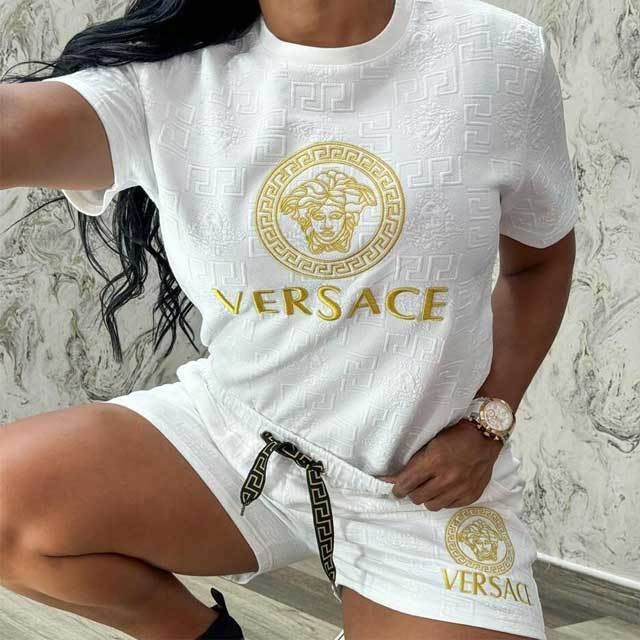 Fashion Embossing Embroidery Casual Short Set