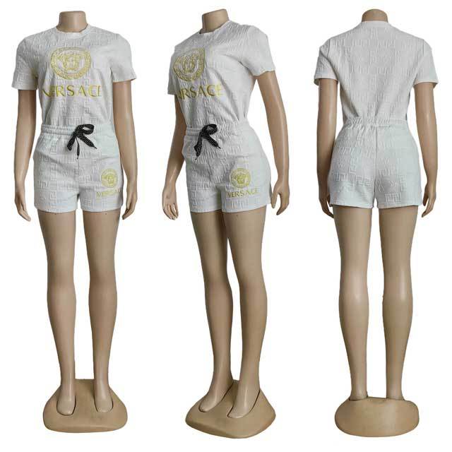 Fashion Embossing Embroidery Casual Short Set