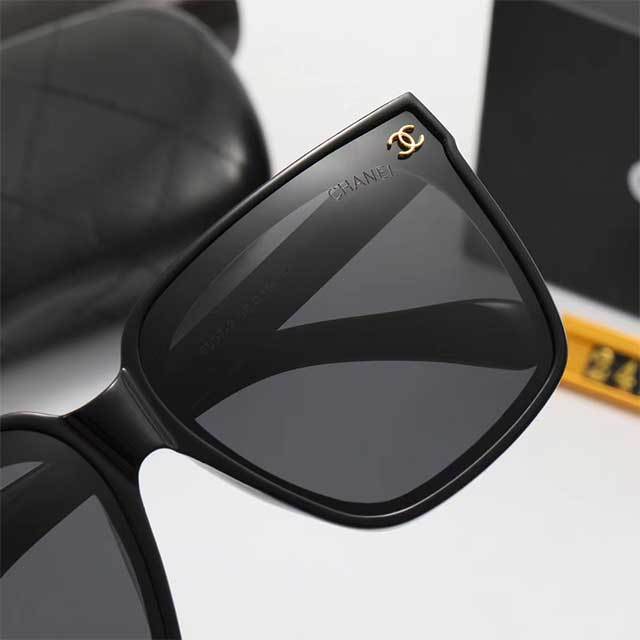 Classic Square Frame Fashion Glasses