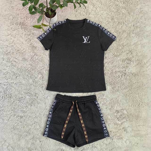 Embossing Embroidery Casual Short Set