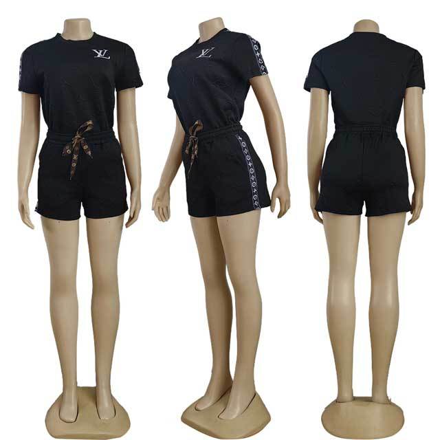 Embossing Embroidery Casual Short Set