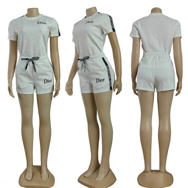 Fashion Embossing Embroidery Two Piece Set