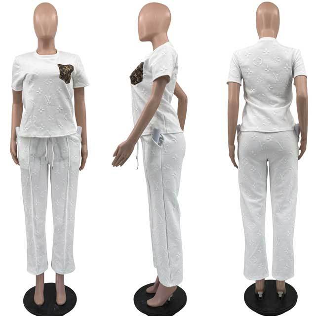 Fashion Embossing Casual Pants Suit