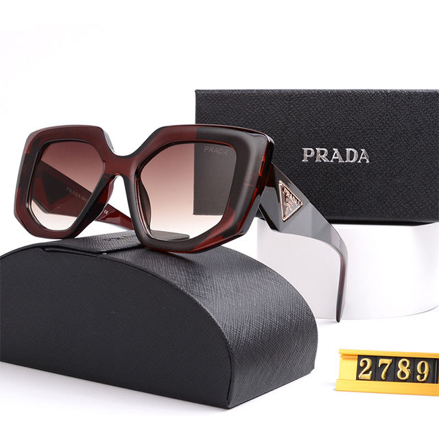 Plastic Square Frame Fashion Glasses