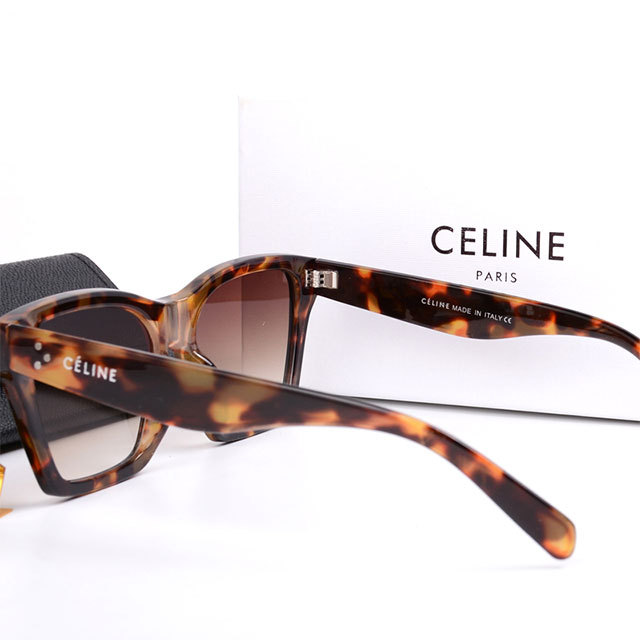 Classic Style Large Frame Sunglasses