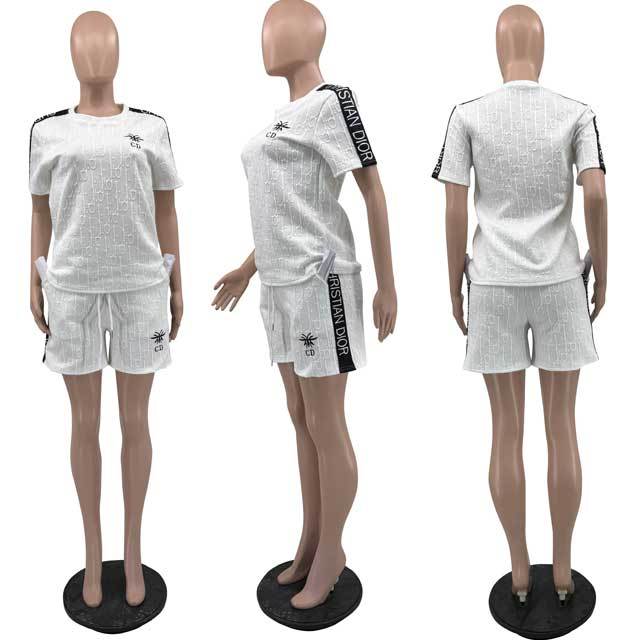 Embroidery Embossing Casual Short Set