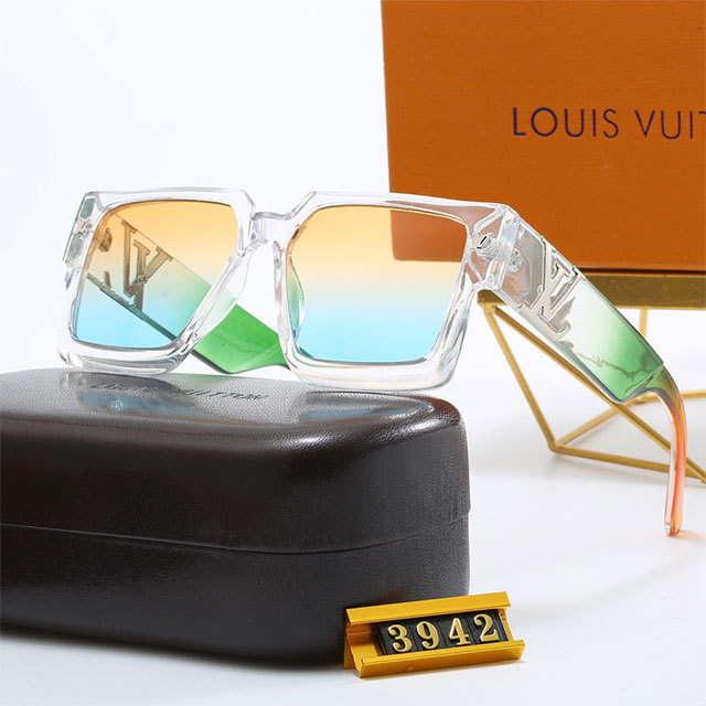 Gradient Color Square Fashion Glasses