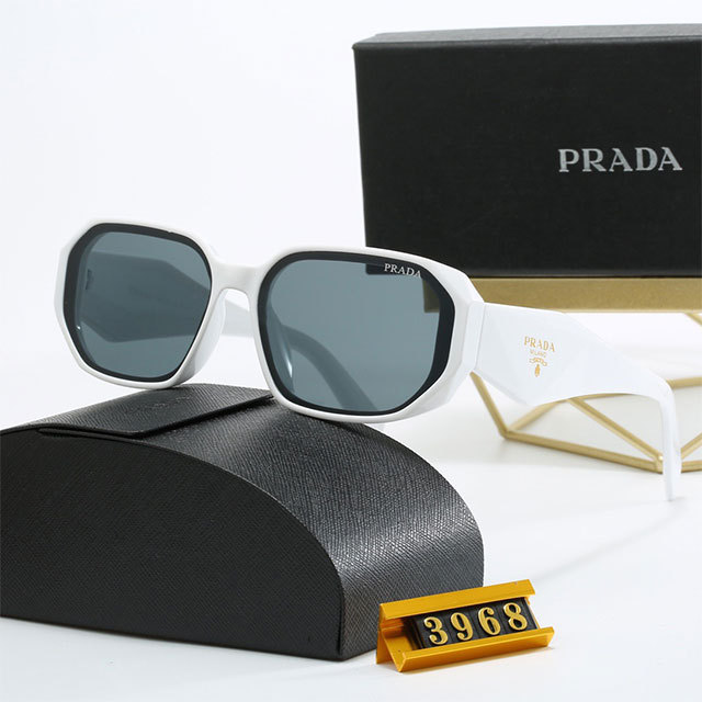 Oval Vintage Ladies Stylish Glasses