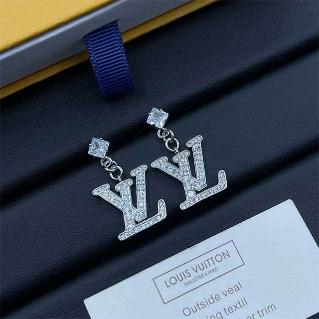 Rhinestone Decor Luxury Earrings(including the box )