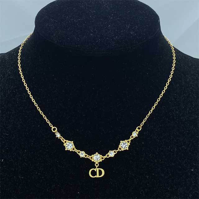 Elegant Versatile Daily Exquisite Necklace With Gift Box