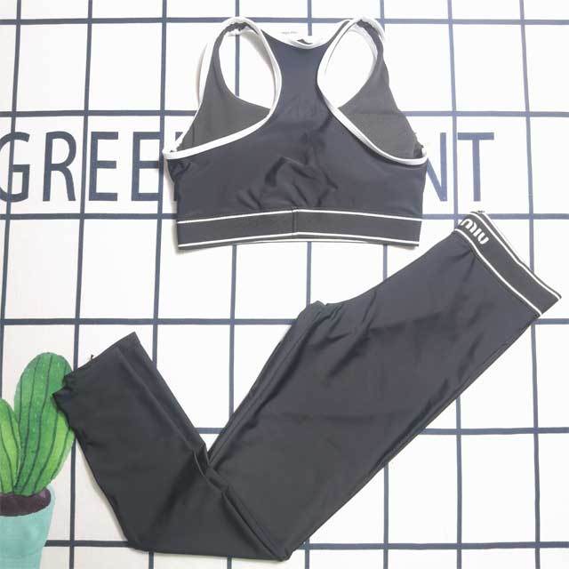 Tank Top Skinny Jogging Pants Set