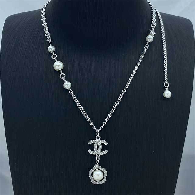Luxury Fashion Necklace With Gift Box