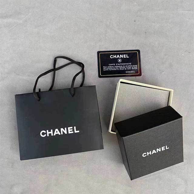 Luxury Fashion Necklace With Gift Box
