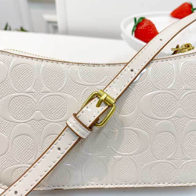 Metal Logo Fashion Leather Messenger Bag