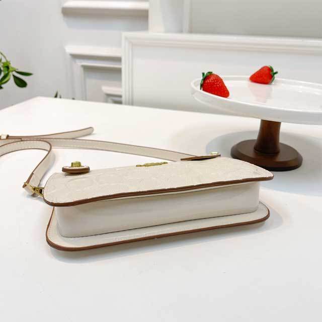 Metal Logo Fashion Leather Messenger Bag