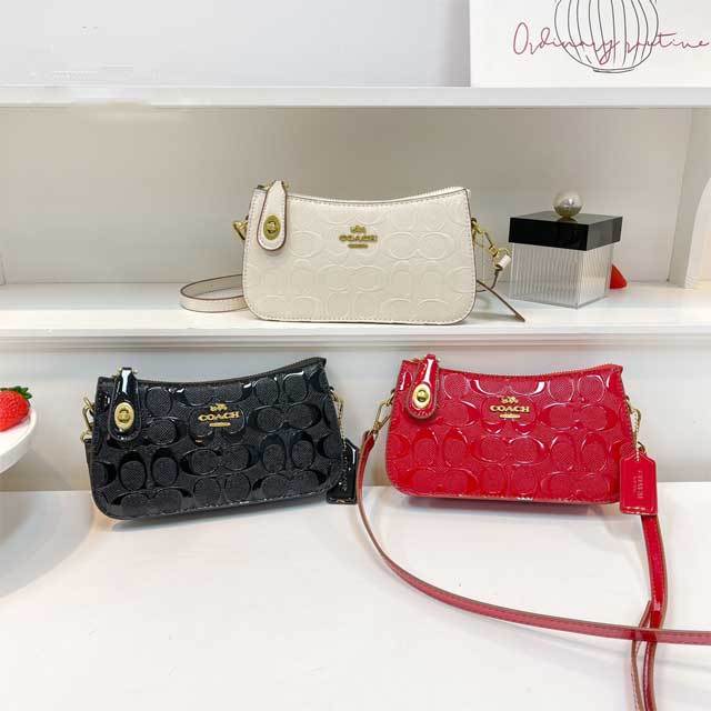 Metal Logo Fashion Leather Messenger Bag