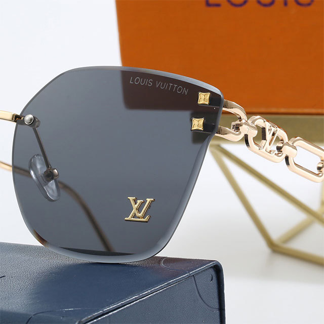 Large Frame Golden Chain Temple Sunglasses