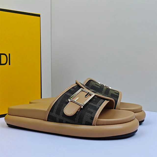 Casual Style Thick Sole Flat Slippers