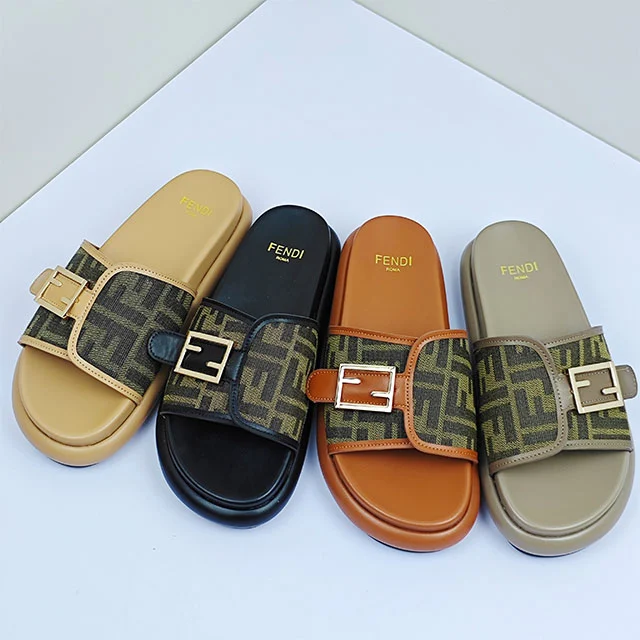 Casual Style Thick Sole Flat Slippers